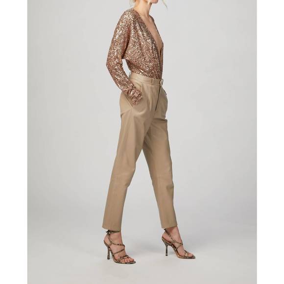 NEW IN THE MOOD FOR LOVE celina top in blush - Picture 3 of 4